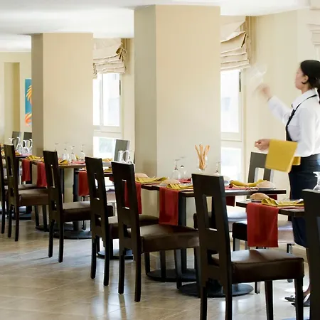 Barcelo Cairo Pyramids Hotel